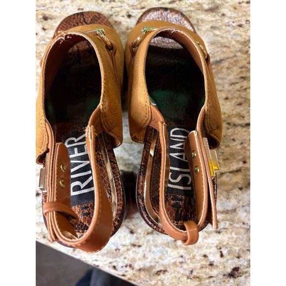 River Island patent chunky chelsea Open Toe boot in tan Slingback Size 5 - Picture 7 of 11